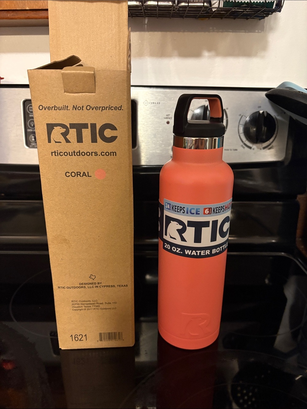 20 oz Coral Water Bottle - Insulated Stainless Steel
